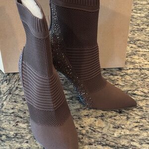 Steve Madden Brown Knit Heeled Boots